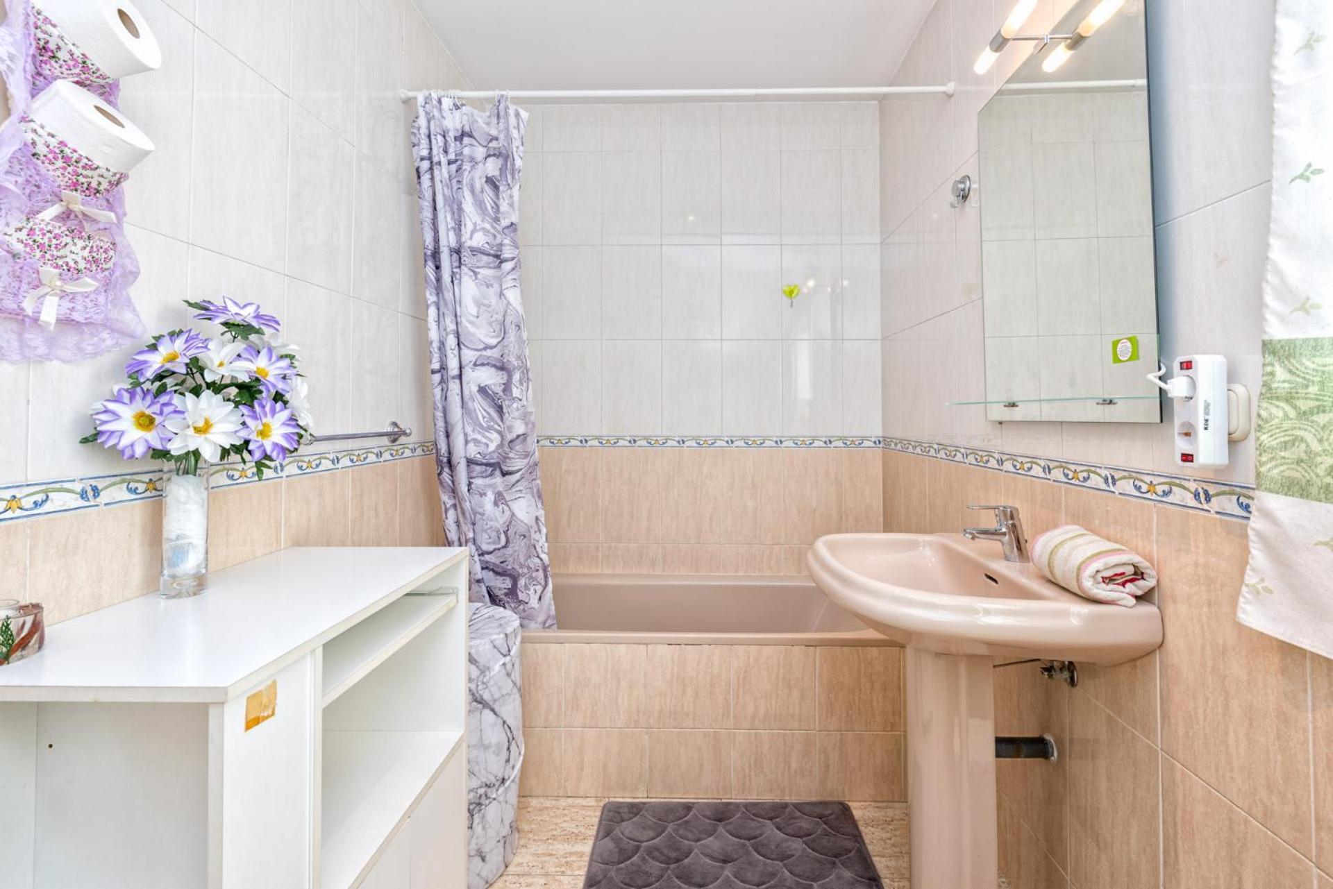 פואנגירולה Castillo Sohail Townhouse Near The Beach By Costarentals - Ref 101 מראה חיצוני תמונה