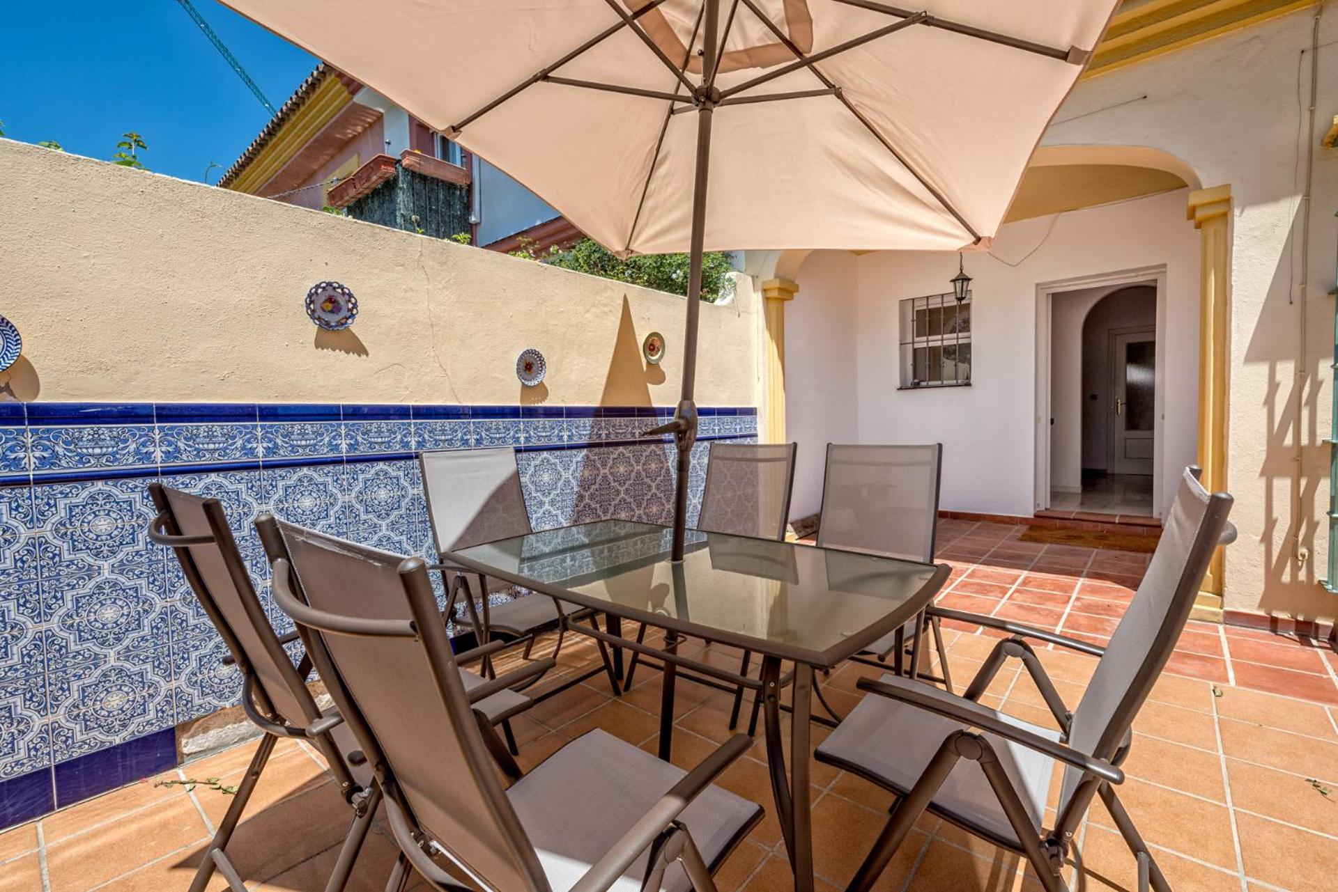 פואנגירולה Castillo Sohail Townhouse Near The Beach By Costarentals - Ref 101 מראה חיצוני תמונה