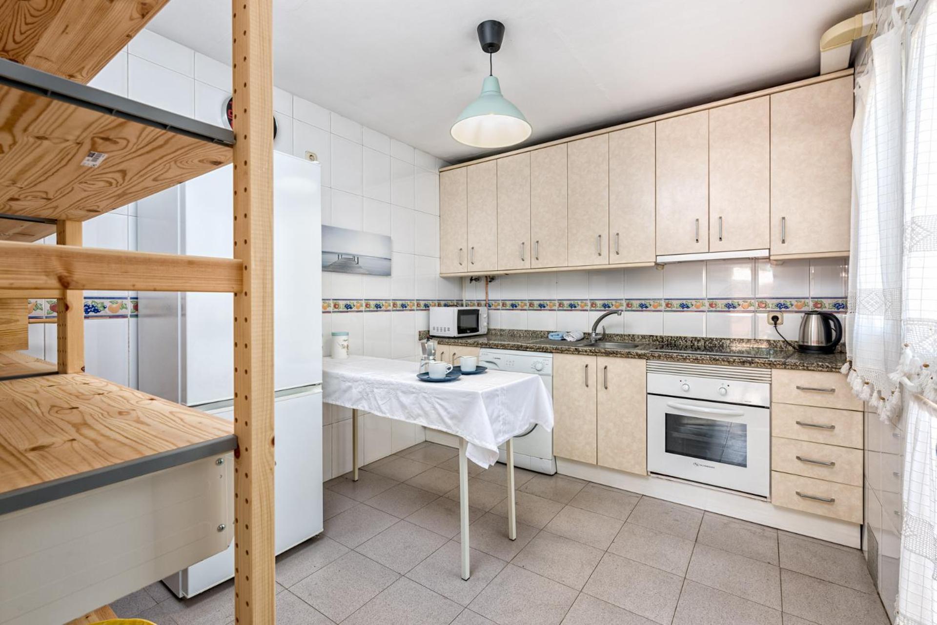 פואנגירולה Castillo Sohail Townhouse Near The Beach By Costarentals - Ref 101 מראה חיצוני תמונה